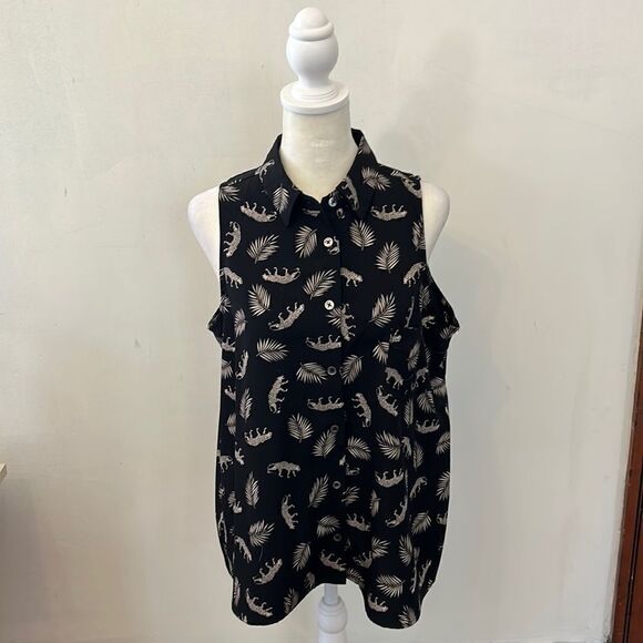 Carmen Carmen Marc Valvo black cheetah sleeveless button front blouse Size L - Picture 1 of 9